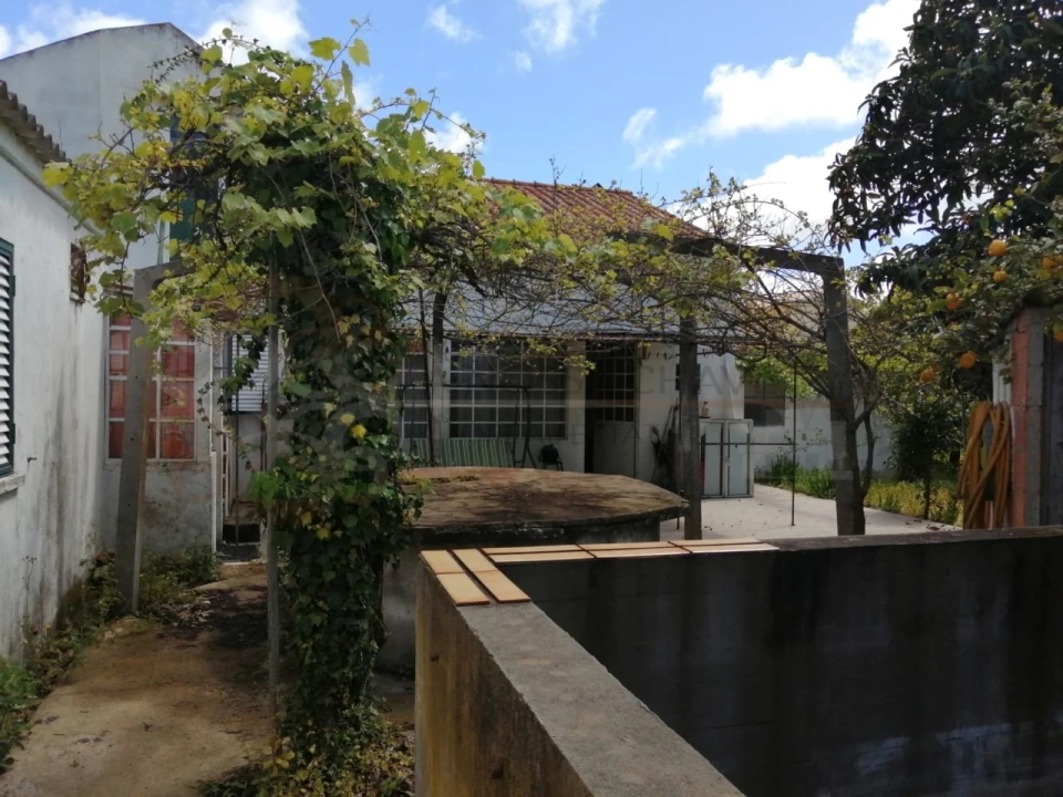 Moradia T3 para Venda em Fernao Ferro Foto 42