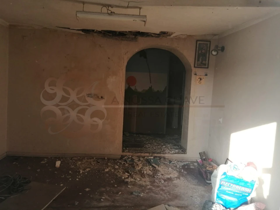 Moradia T2 para Venda em Laranjeiro e Feijó Foto 10