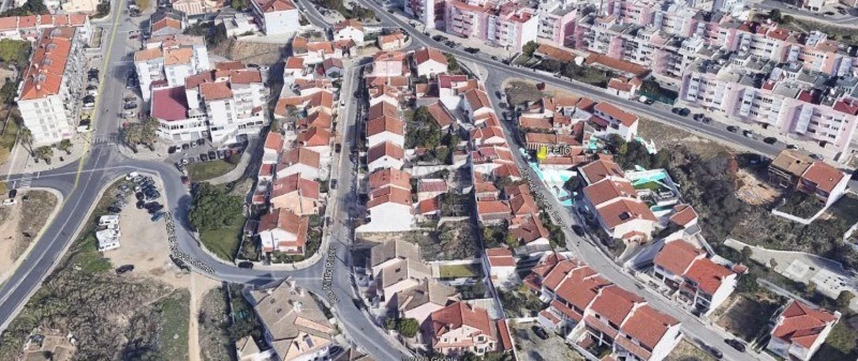 Moradia T2 para Venda em Laranjeiro e Feijó Foto 12