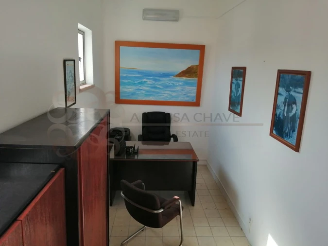 Escritório para Venda em Amora