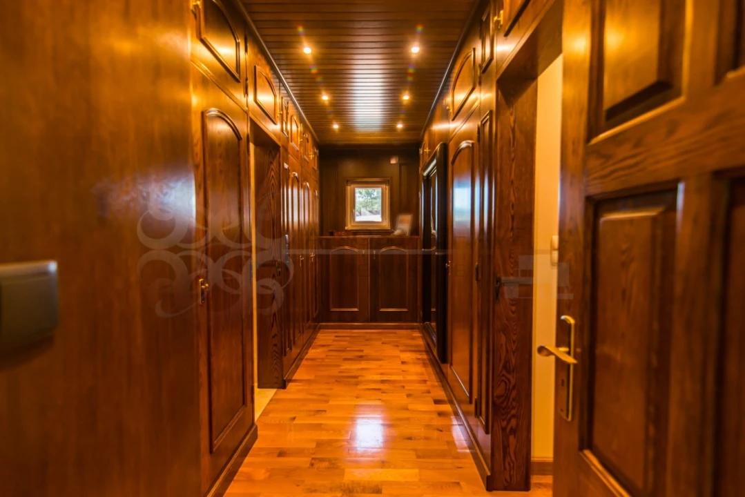 Moradia T5 para Venda em Charneca de Caparica e Sobreda Foto 8