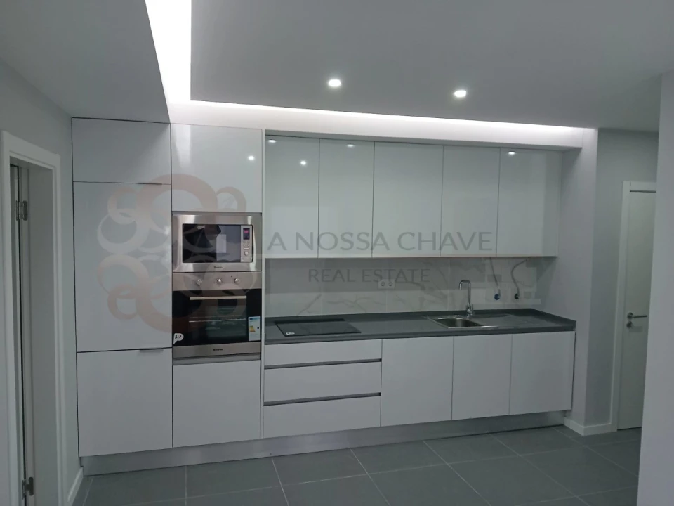 Apartamento T2 para Venda em Charneca de Caparica e Sobreda Foto 5