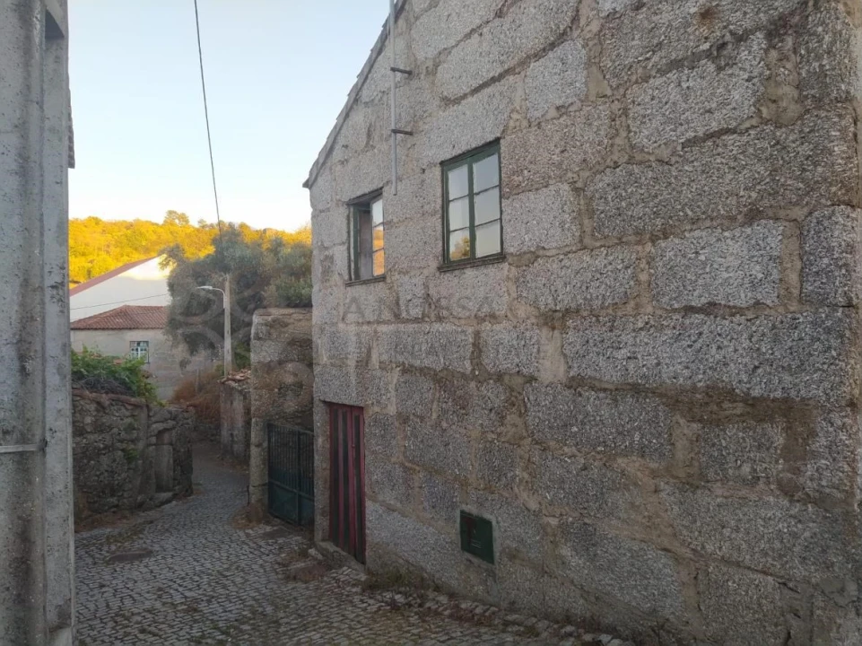 Moradia para Venda em Alverca da Beira/Bouça Cova Foto 4