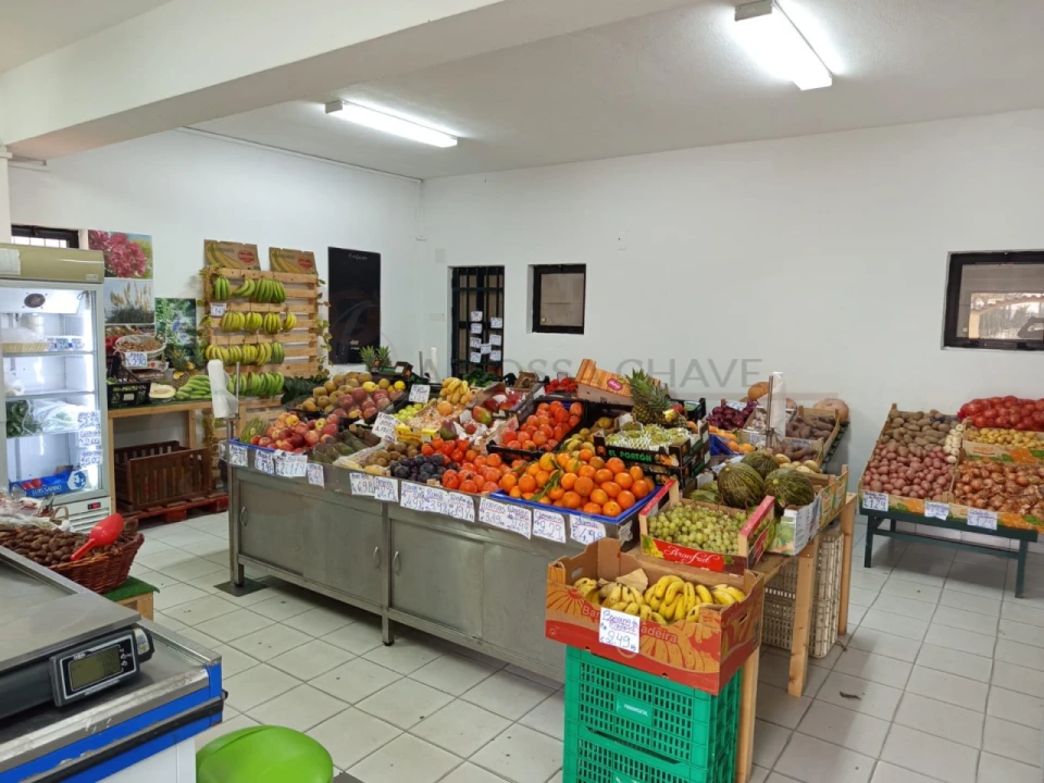 Negócio para Cedência de Quotas em Charneca de Caparica e Sobreda Foto 6