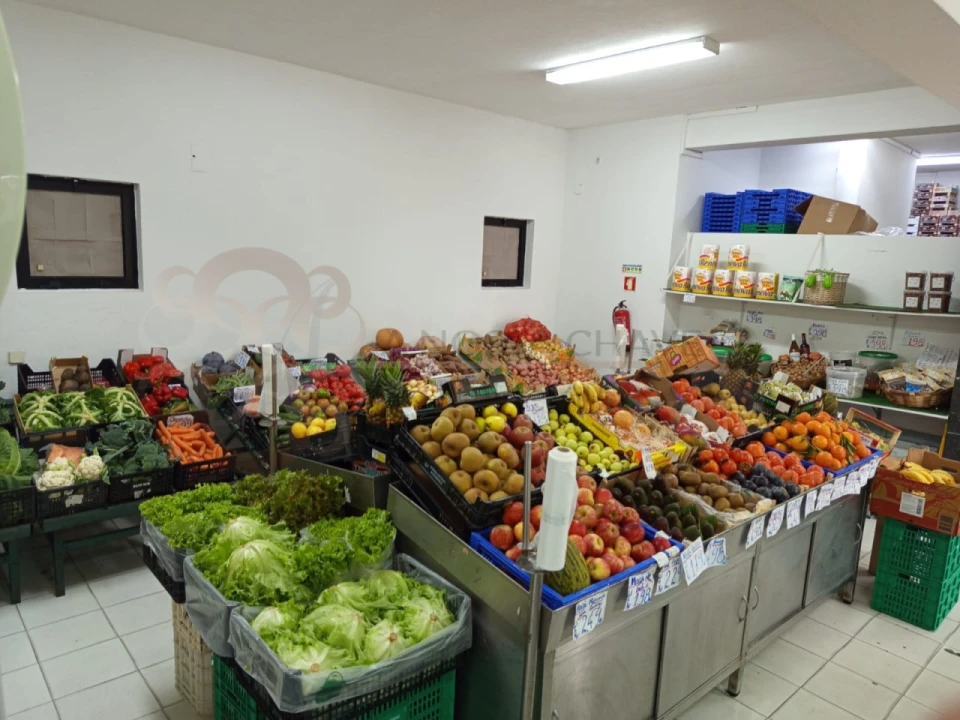 Negócio para Cedência de Quotas em Charneca de Caparica e Sobreda Foto 18