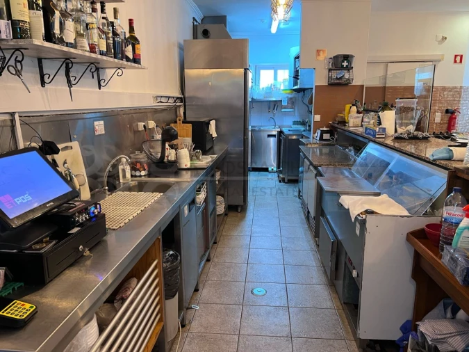 Negócio para Cedência de Quotas em Azeitão (São Lourenço e São Simão) Foto 8