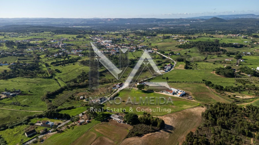 Terreno para Venda em Aveiras de Cima Foto 14