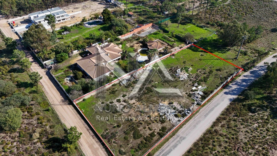 Terreno para Venda em Corroios Foto 3