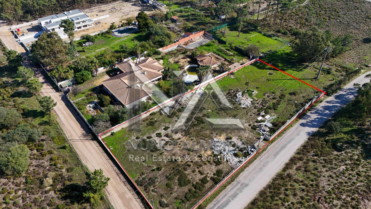 Terreno para Venda em Corroios Foto 3