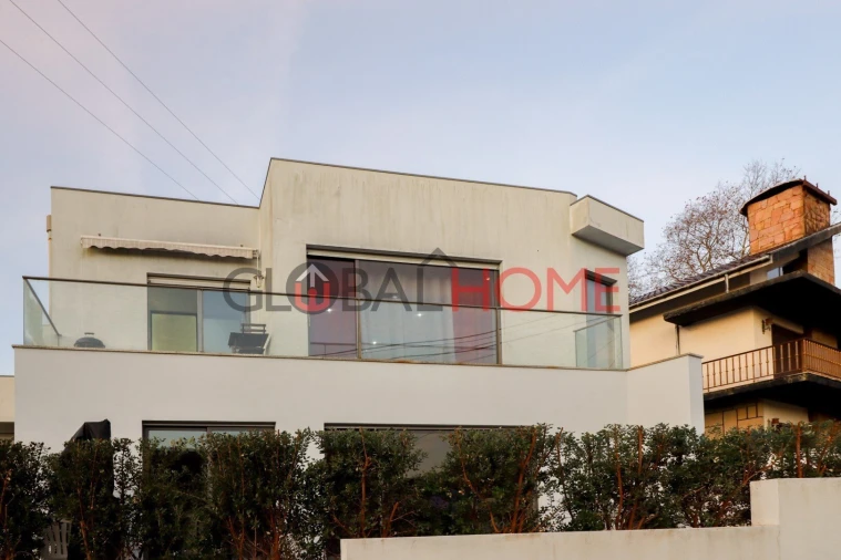 Moradia T3 para Venda em São Felix da Marinha Foto 3