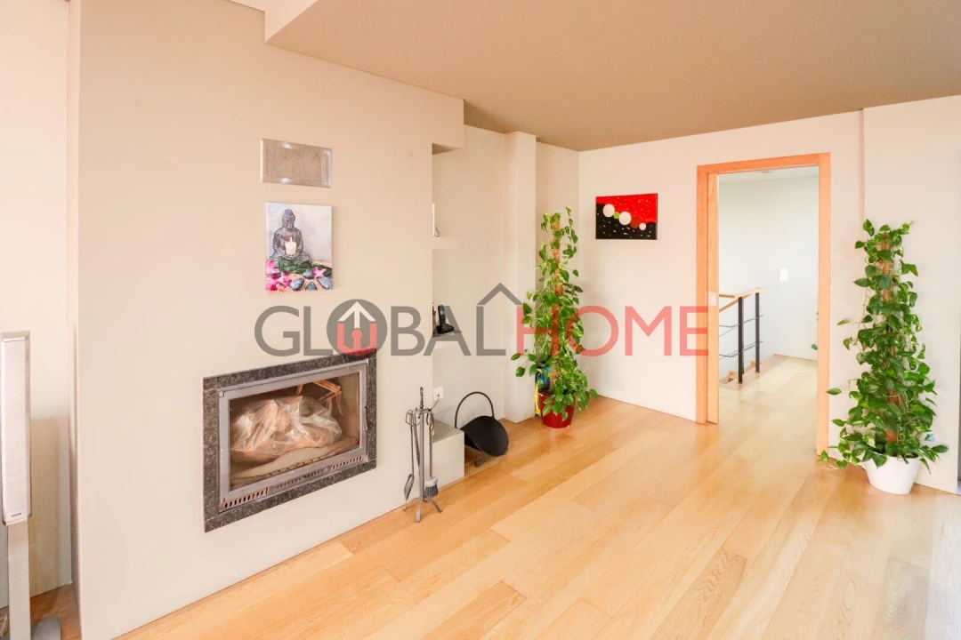 Moradia T3 para Venda em São Felix da Marinha Foto 14