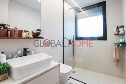 Apartamento T3 para Venda em Fânzeres e São Pedro da Cova