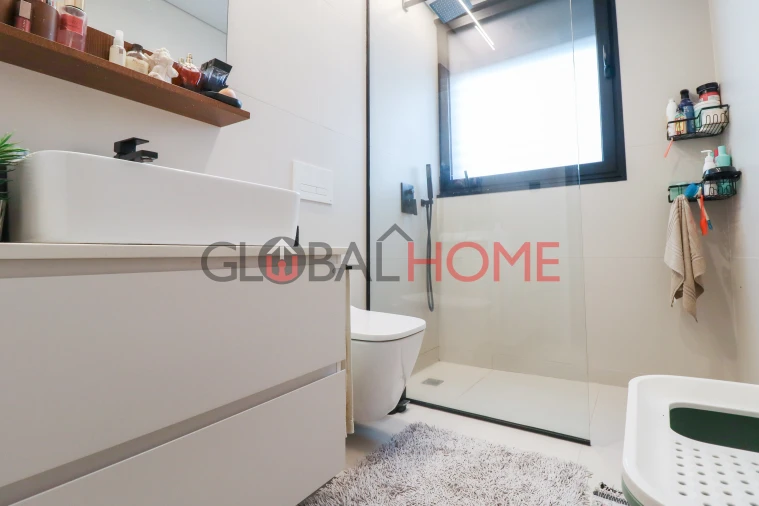 Apartamento T3 para Venda em Fânzeres e São Pedro da Cova Foto 17