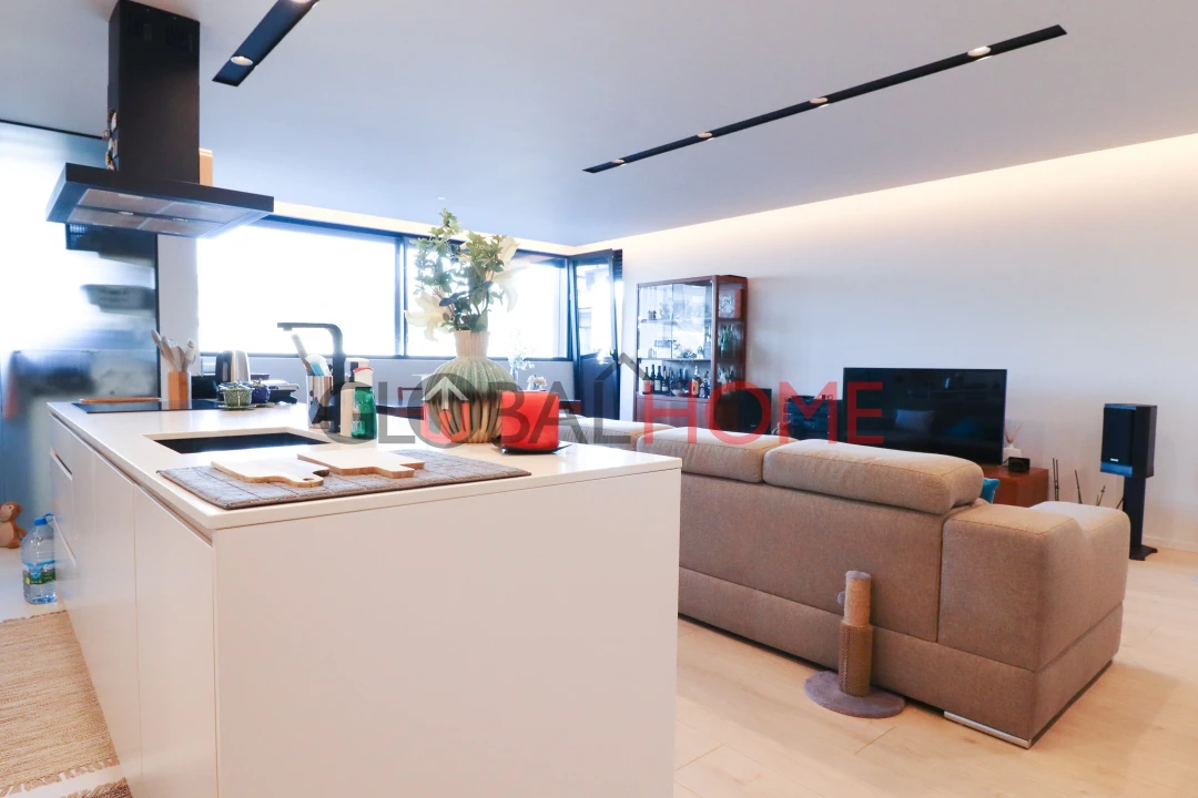 Apartamento T3 para Venda em Fânzeres e São Pedro da Cova Foto 10