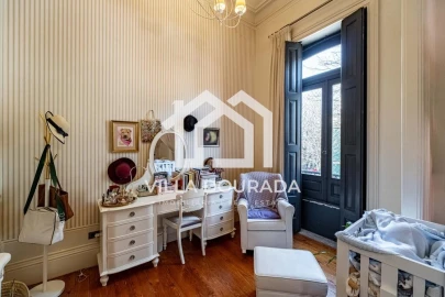Moradia T6 para Venda em Bonfim