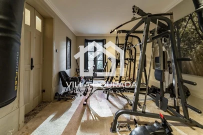 Moradia T6 para Venda em Bonfim