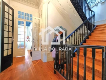 Moradia T6 para Venda em Bonfim