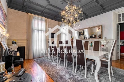 Moradia T6 para Venda em Bonfim