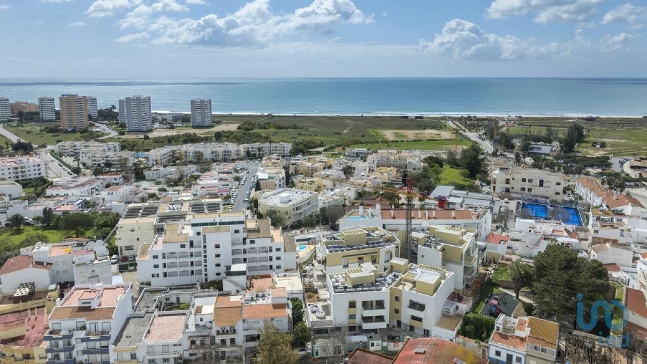 Apartamento T3 para Venda em Alvor Foto 9