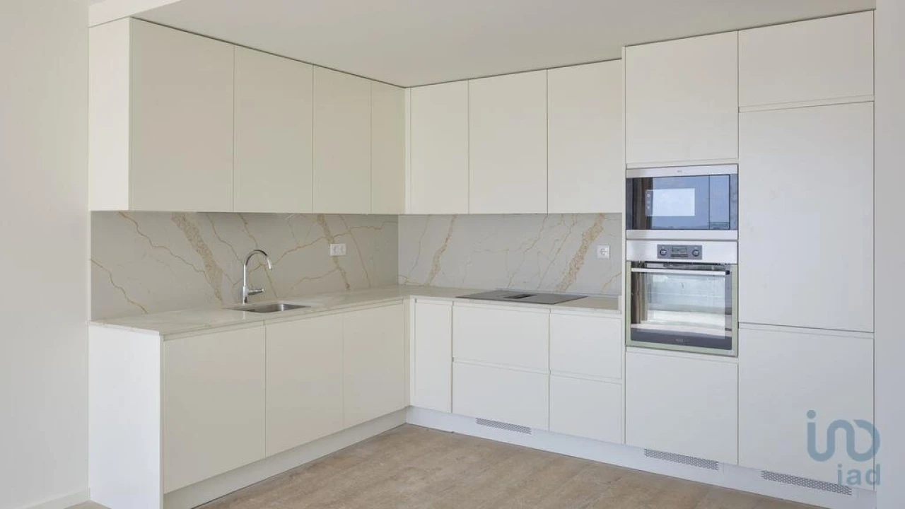 Apartamento T3 para Venda em Alvor Foto 4