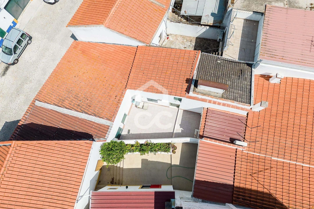 Moradia T2 para Venda em Vimieiro Foto 35