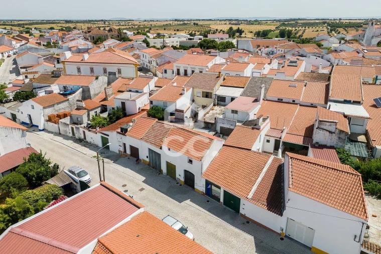 Moradia T2 para Venda em Vimieiro Foto 41