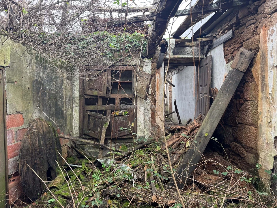 Moradia T3 para Venda em Constantim e Vale de Nogueiras Foto 30