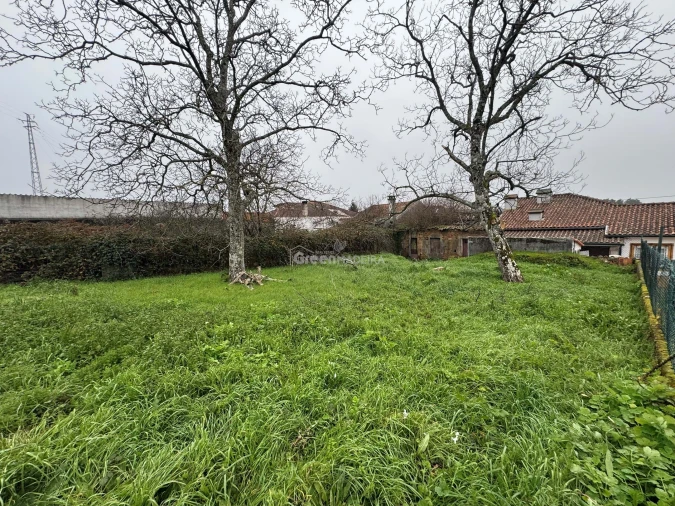 Moradia T3 para Venda em Constantim e Vale de Nogueiras Foto 7