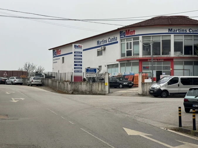 Moradia T3 para Venda em Constantim e Vale de Nogueiras Foto 5