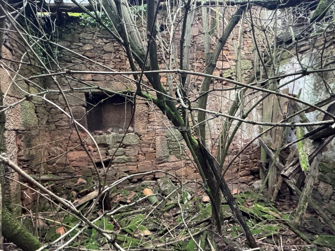 Moradia T3 para Venda em Constantim e Vale de Nogueiras Foto 24