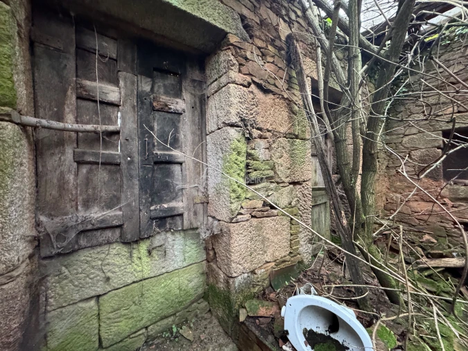 Moradia T3 para Venda em Constantim e Vale de Nogueiras Foto 23