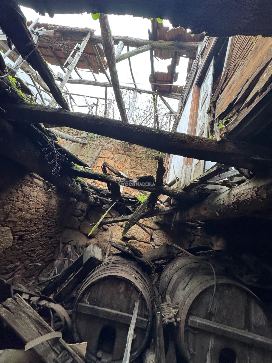 Moradia T3 para Venda em Constantim e Vale de Nogueiras Foto 31