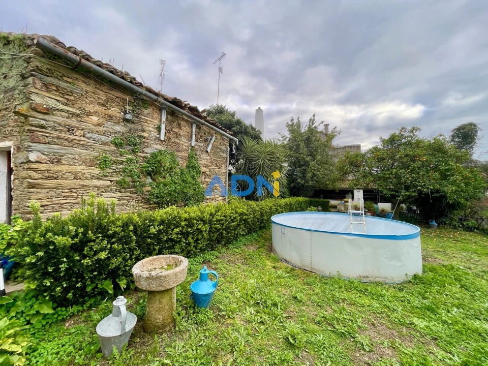 Moradia T4 para Venda em Cebolais de Cima e Retaxo Foto 21