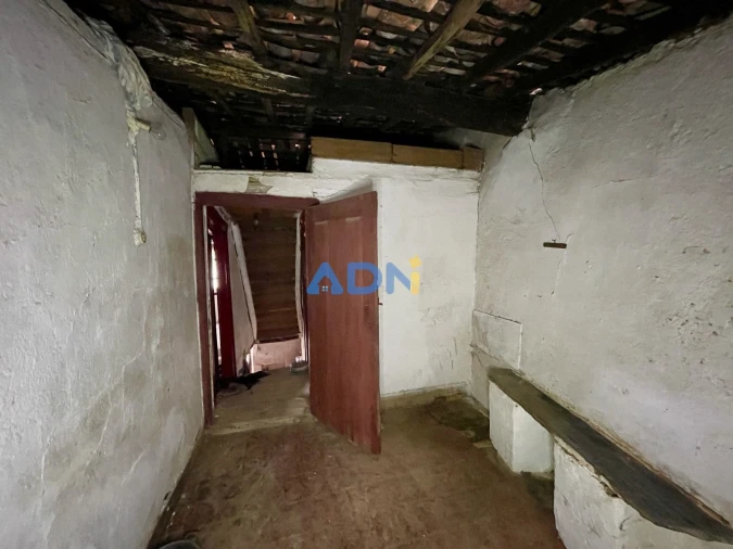 Moradia T4 para Venda em Cebolais de Cima e Retaxo Foto 10