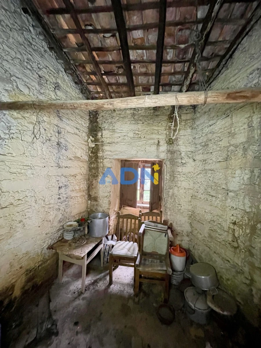 Moradia T4 para Venda em Cebolais de Cima e Retaxo Foto 17