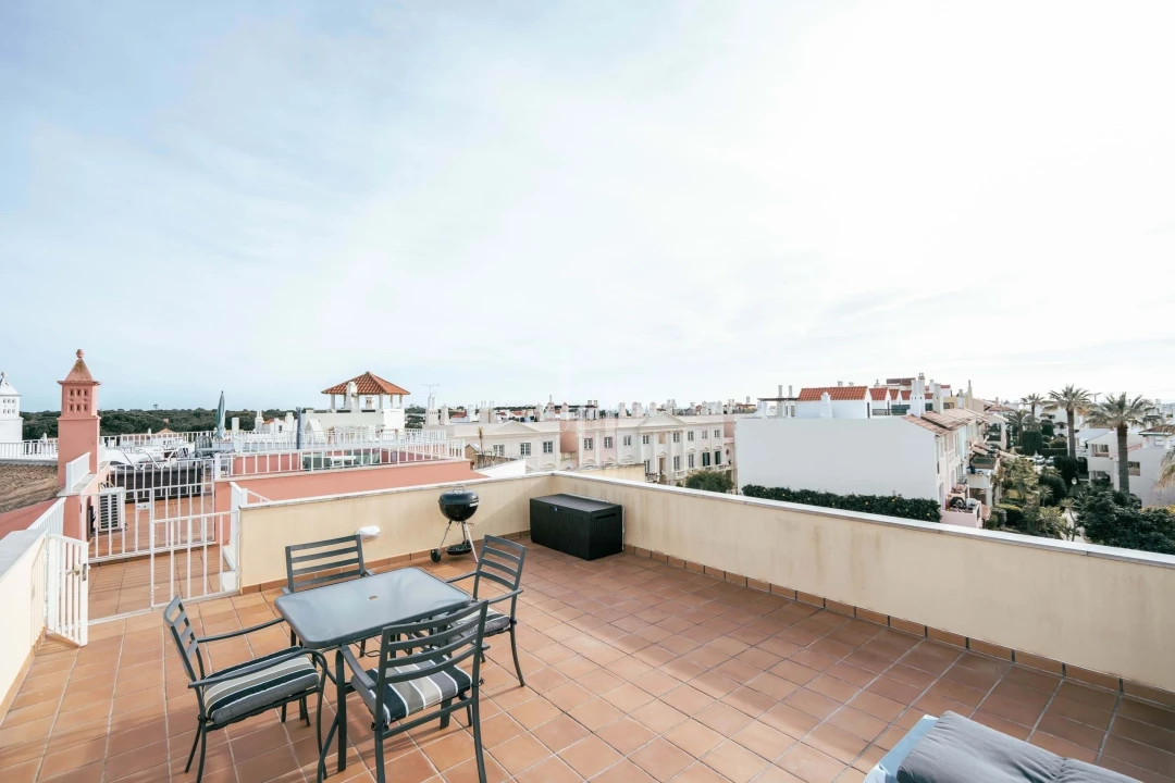 Apartamento T1 para Arrendamento férias em Loule (São Clemente) Foto 22