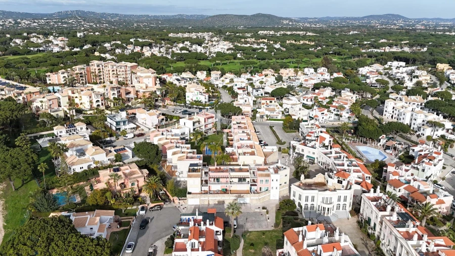 Apartamento T1 para Arrendamento férias em Loule (São Clemente) Foto 28