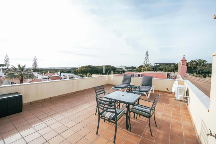 Apartamento T1 para Arrendamento férias em Loule (São Clemente) Foto 19