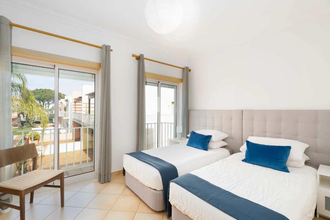 Apartamento T1 para Arrendamento férias em Loule (São Clemente) Foto 7