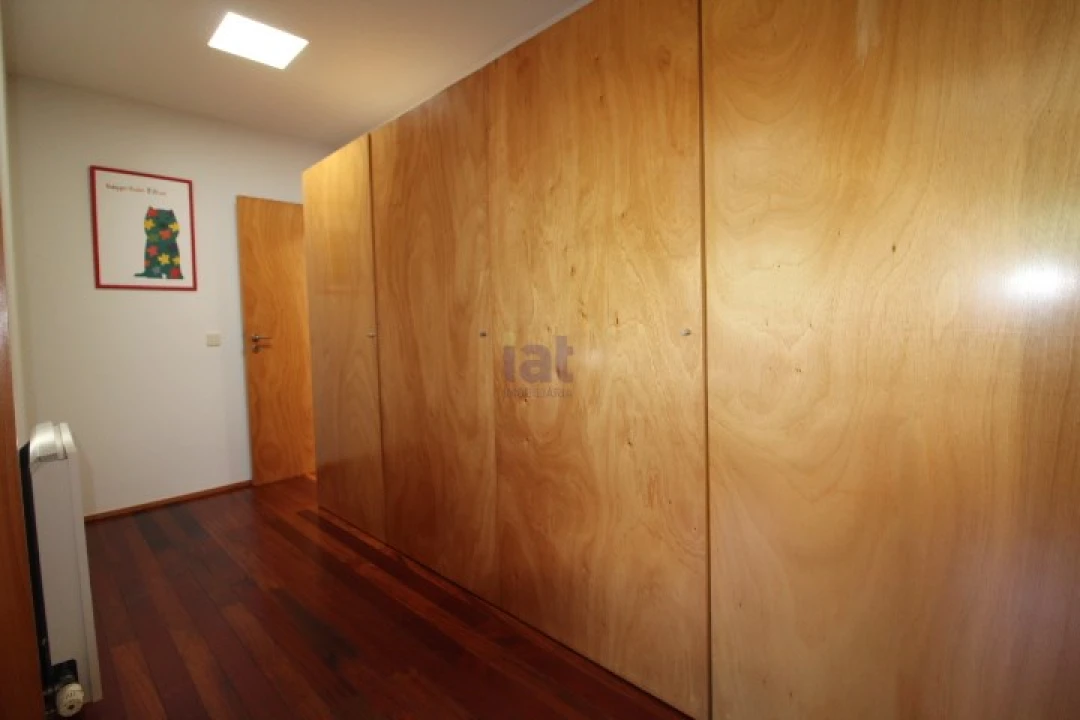 Moradia T4 para Venda em Gemeses Foto 20