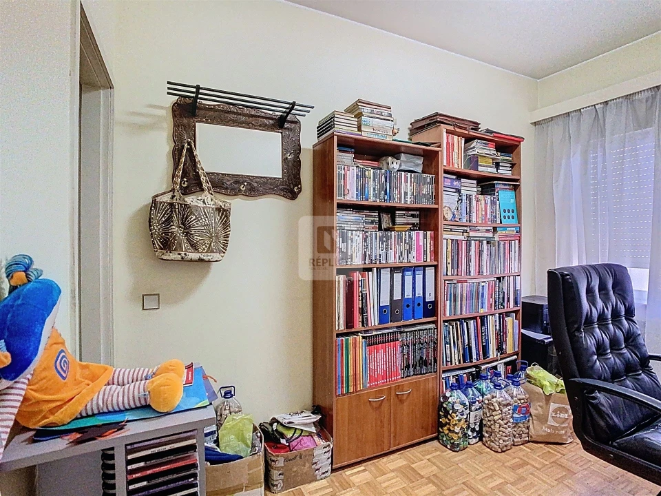 Apartamento T4 para Venda em Lordelo do Ouro e Massarelos Foto 23