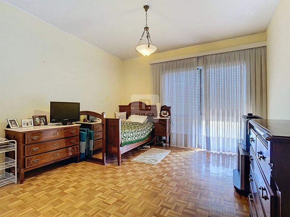 Apartamento T4 para Venda em Lordelo do Ouro e Massarelos Foto 38