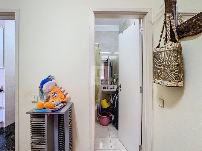 Apartamento T4 para Venda em Lordelo do Ouro e Massarelos Foto 24