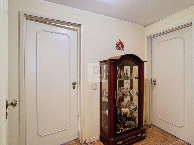 Apartamento T4 para Venda em Lordelo do Ouro e Massarelos Foto 27