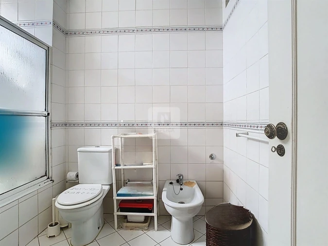 Apartamento T4 para Venda em Lordelo do Ouro e Massarelos Foto 34