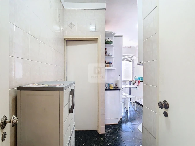 Apartamento T4 para Venda em Lordelo do Ouro e Massarelos Foto 15