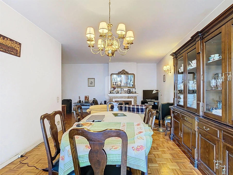 Apartamento T4 para Venda em Lordelo do Ouro e Massarelos Foto 1