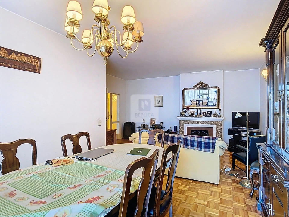 Apartamento T4 para Venda em Lordelo do Ouro e Massarelos Foto 12