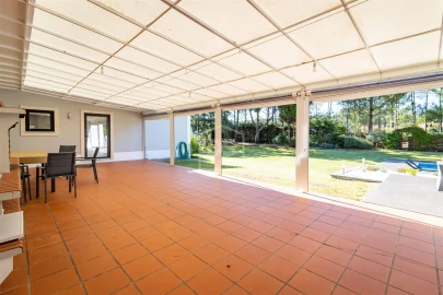 Moradia T5 para Venda em Pataias e Martingança