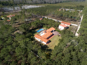 Moradia T5 para Venda em Pataias e Martingança